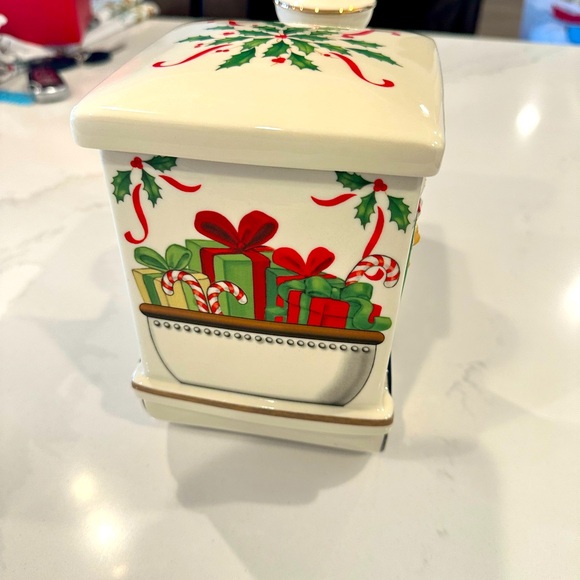 Lenox Santa Christmas Train Cookie Jar - Picture 5 of 8
